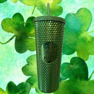 ☘️Just in time for St. Patrick’s Day! *Tumbler*☘️